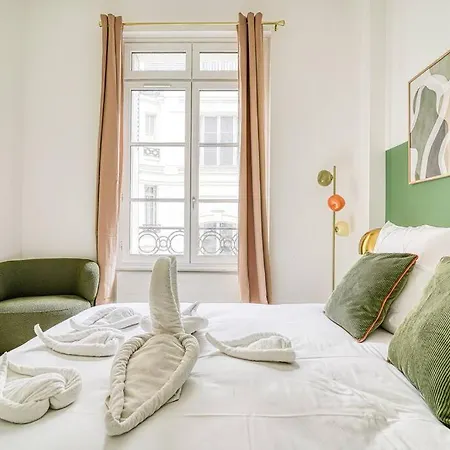 Appartement Proche Place Du Trocadero - Pompe *